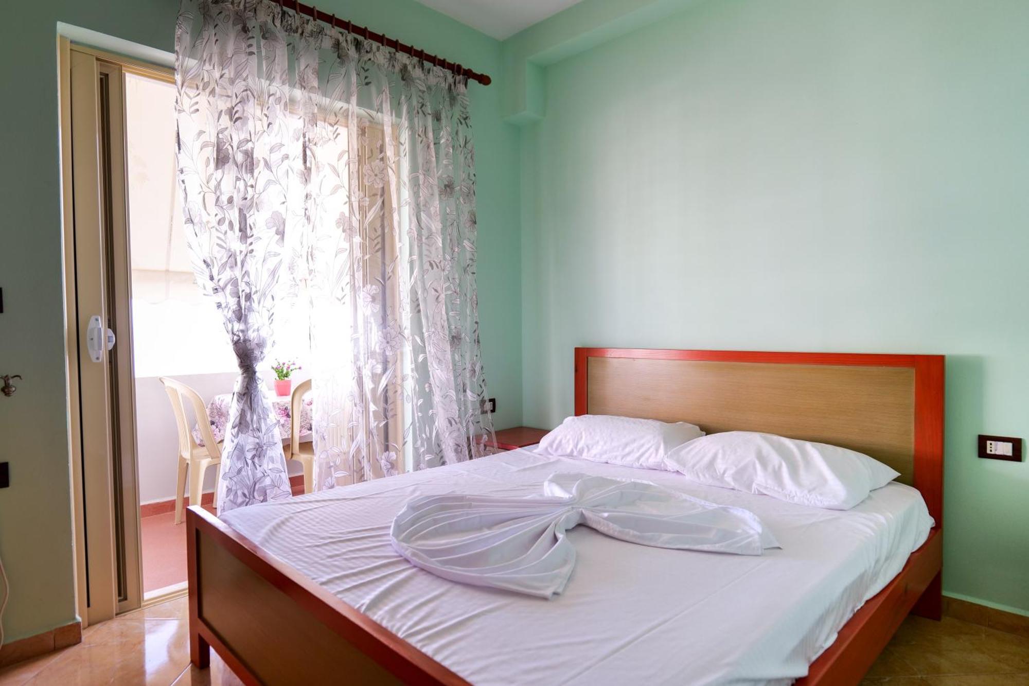 Rei Apartments Саранда Номер фото
